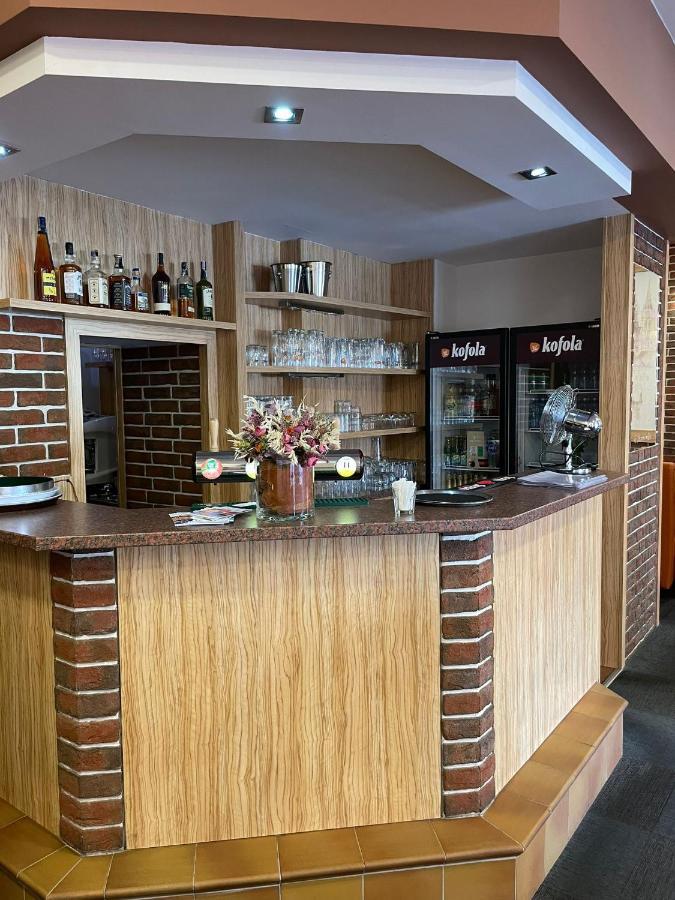 Hotel U Mesta Prahy Náchod Екстериор снимка